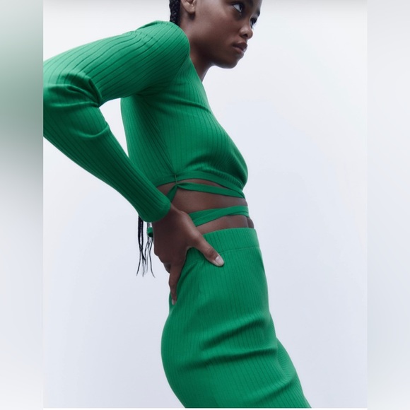 NWT Zara Lace Up Crop Top - Picture 3 of 16